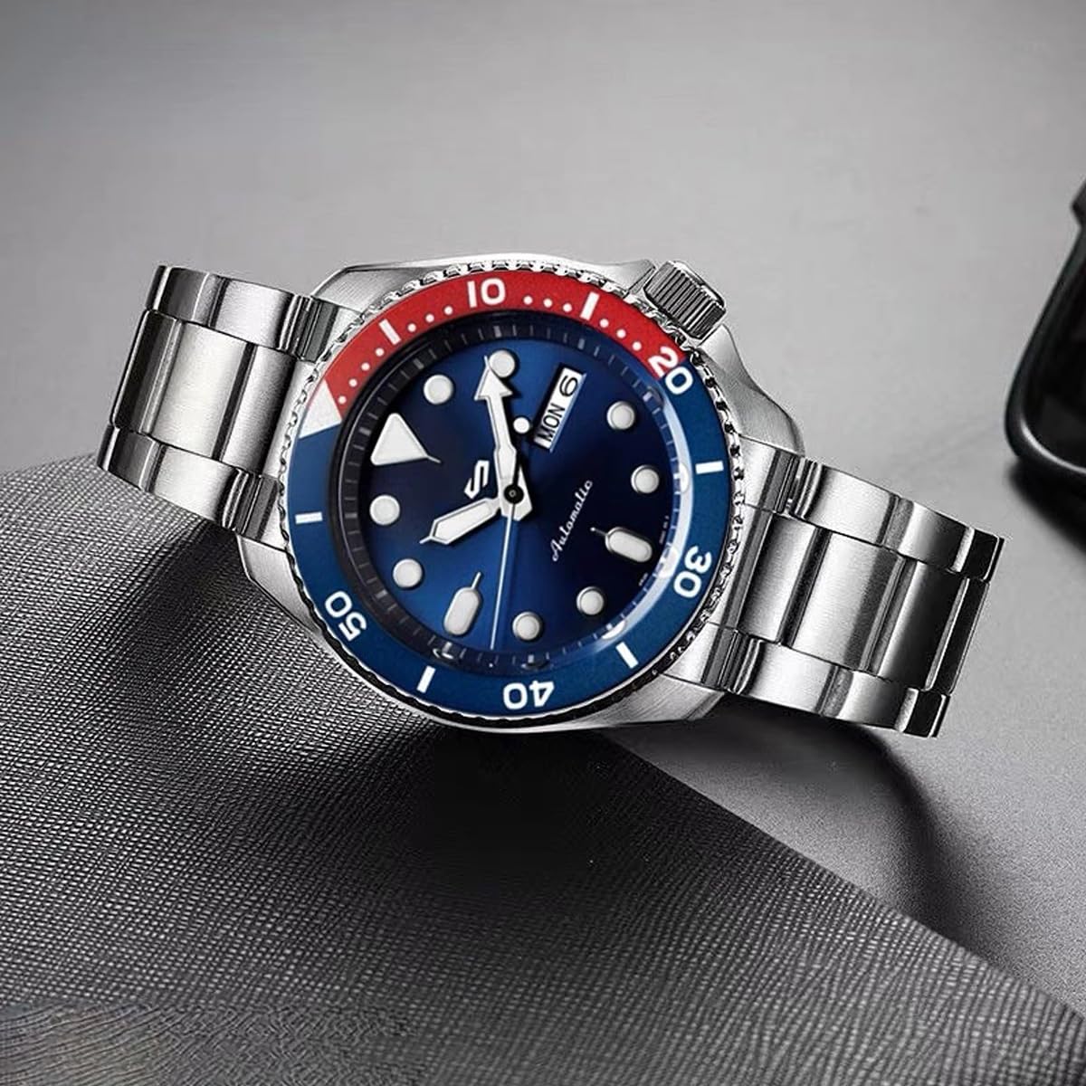 Danxancy Stainless Steel Watch Band Curved Ends Tapered 18mm 19mm 20mm 21mm 22mm 24mmFlexible Metal Watch Strap Smartwatch Bracelet Deployment Double FlipLock Buckle Silver Black Gold