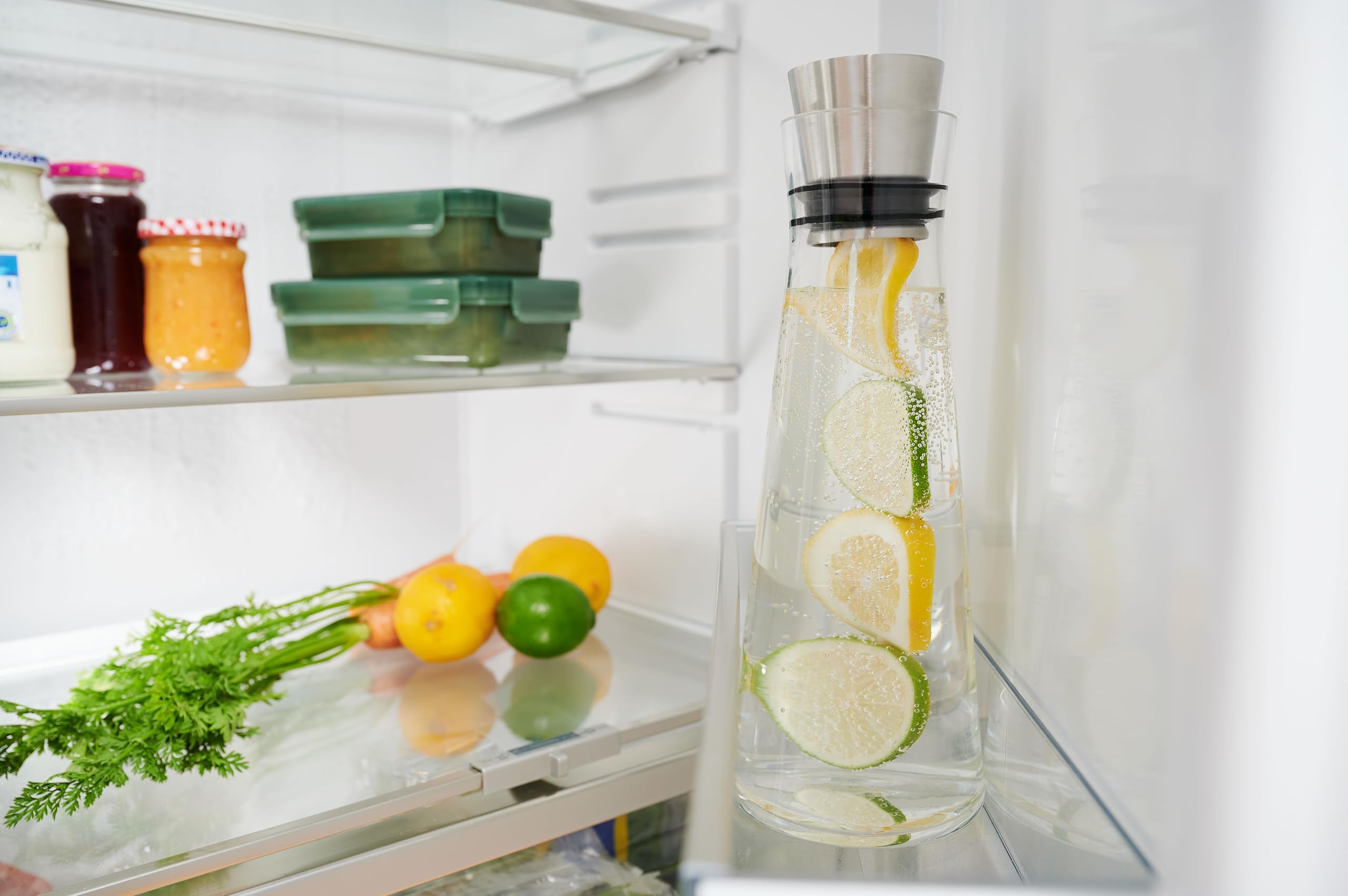 Emsa 515675 Flow Slim Glaskaraffe | 1 Liter | Automatische Verschlussklappe | Edelstahl |10.5 x 10.5 x 37.5 cm 3