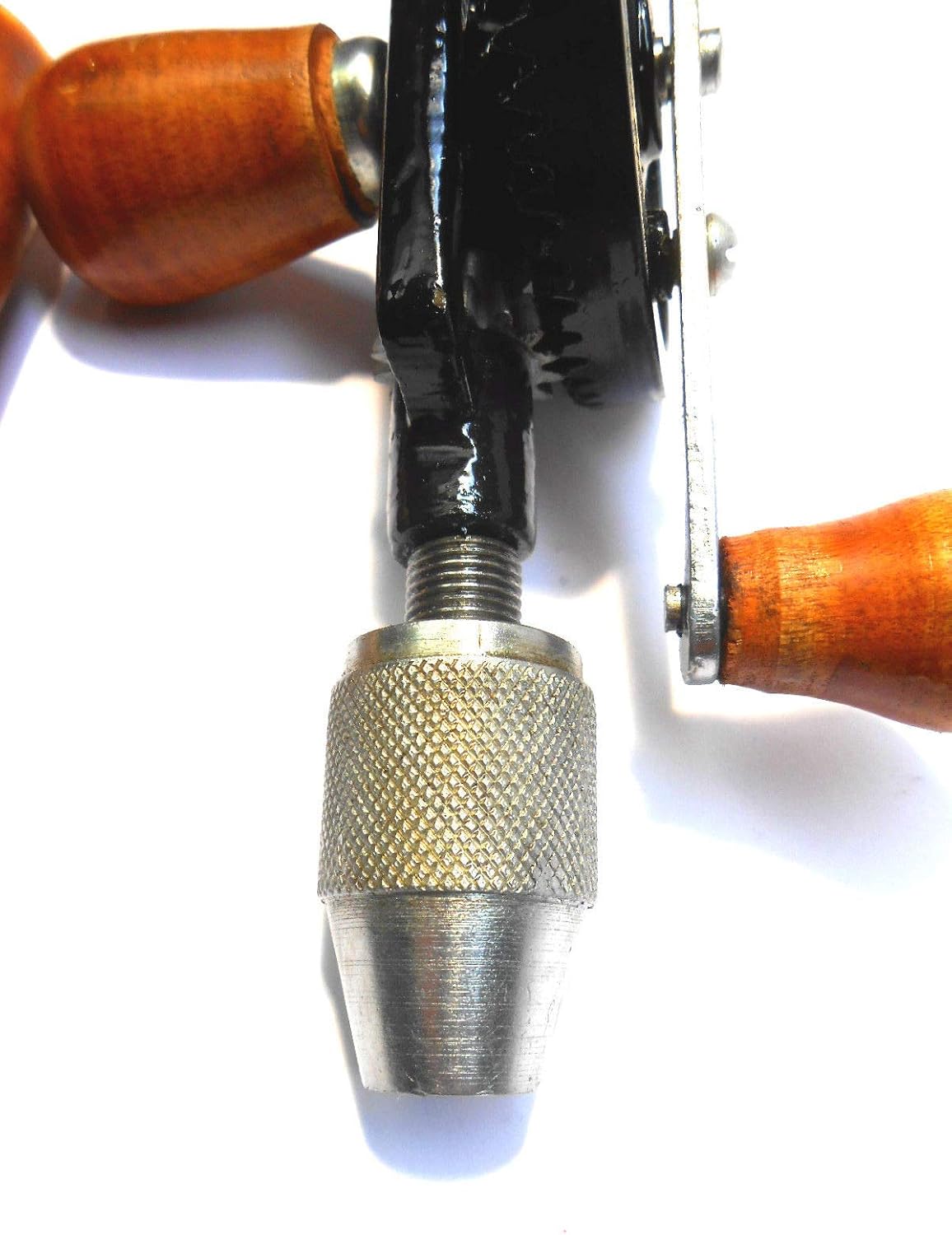 Toolzone Double Pinion 1/4" Hand Drill Wood Handle, Natural - Image 3