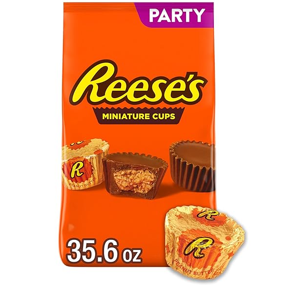 REESE’S MINIATURES MILK CHOCOLATE PEANUT BUTTER CUPS, CANDY PARTY PACK, 35.6 OZ