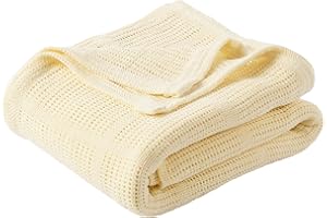 BATTILO HOME 100% Cotton Waffle Blanket, Soft Breathable Quilt Blanket for All Seasons, Pale Yellow Lightweight Bed Blanket for Hot Sleeping, Twin Size 59"x79" Weave Blanket