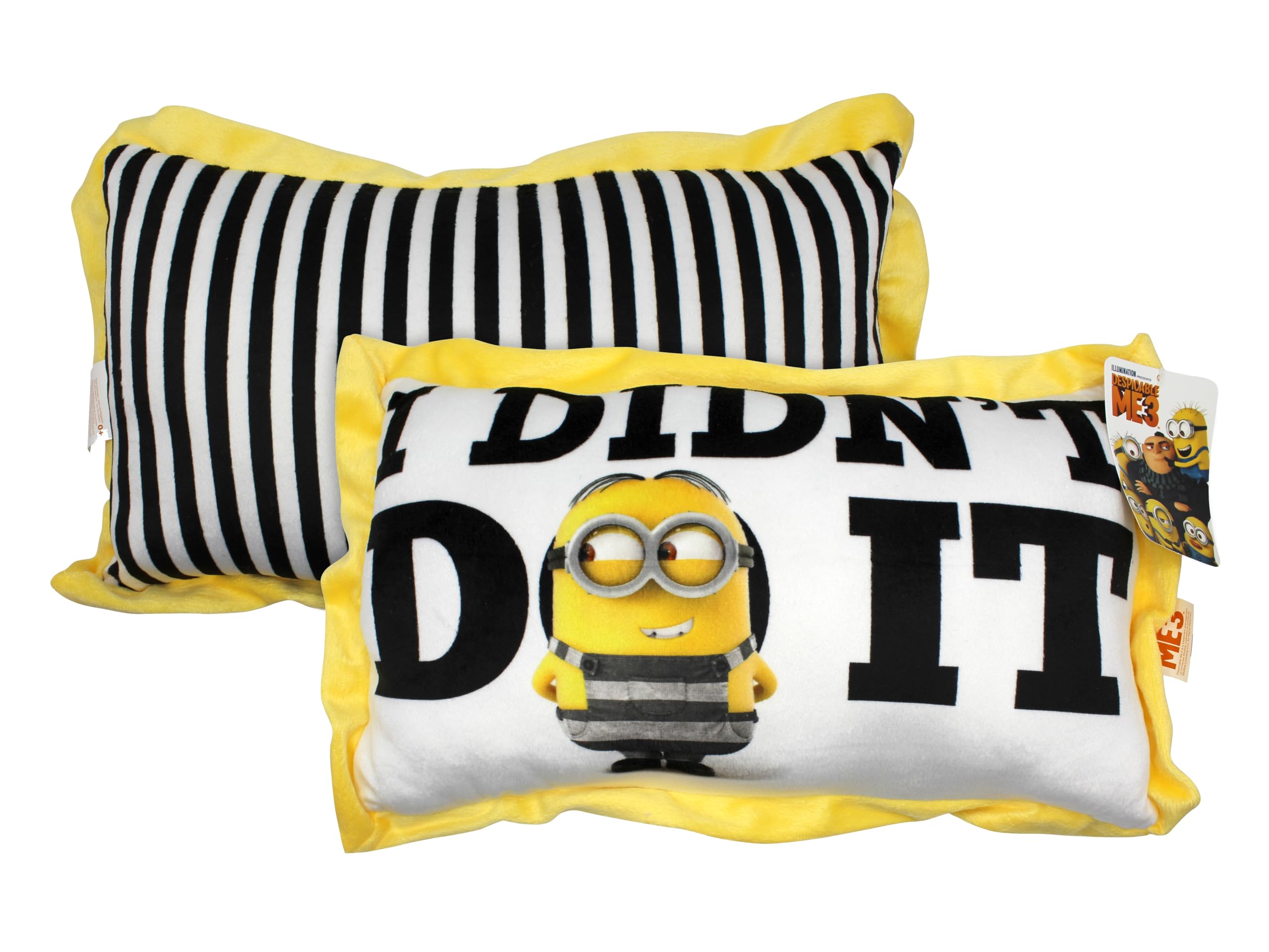 Joy Toy 93749 "I didn't do it Despicable Me 3 Square Plush Cushion, 44 x 26 cm