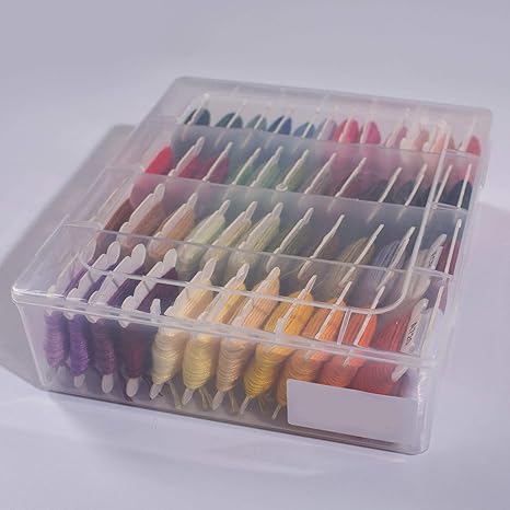 Amazon Co Jp 糸巻き 刺繍糸 刺繍糸 セット収納 ケース付き 刺しゅう糸 色番号 8m 24色 48色 72色 高質量 多色 おしゃれ 鮮やかな 綿 糸 立体刺繍 クロスステッチ 刺繍 手芸 手作り 初心者 キット 8m 48色 ホーム キッチン