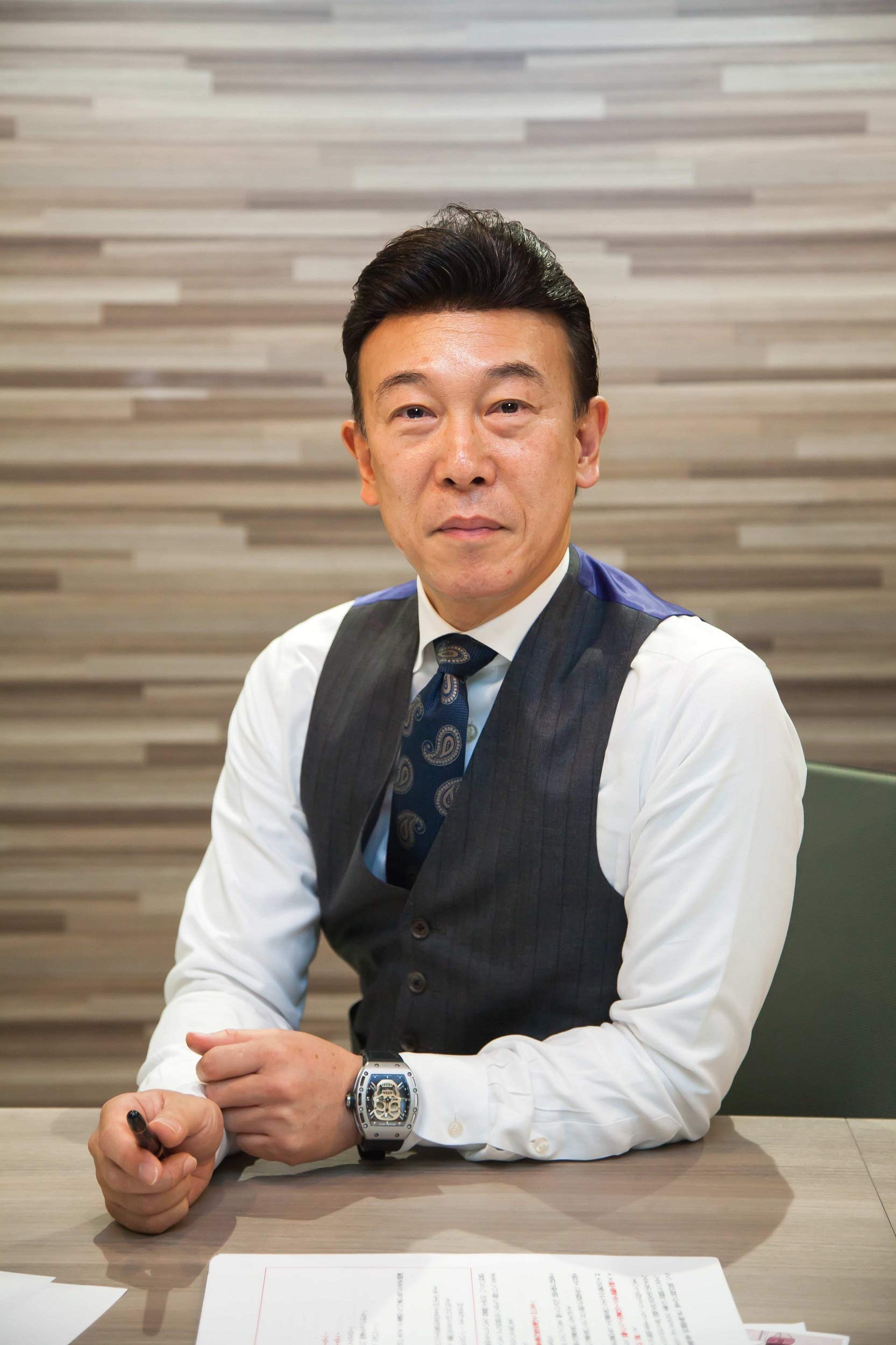 38年連戦連勝 伝説の株職人が教える 究極の神チャート術 株は3つのサインが読めればいい 相場師朗 本 通販 Amazon