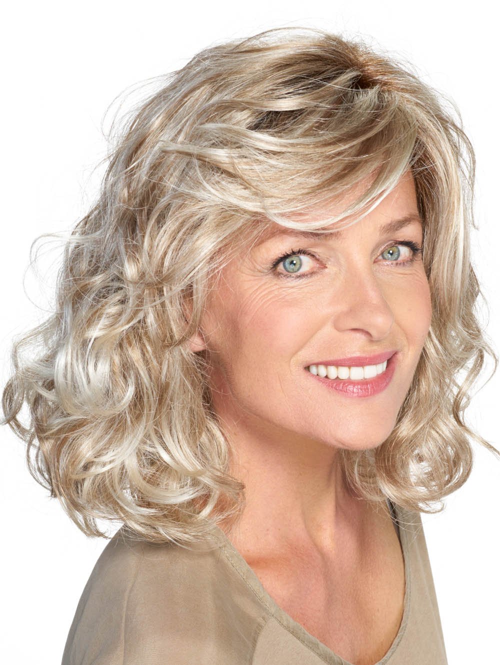 Perücke Lofty Elisa in Perlblond dunkler Ansatz Farbnr 717 mittel 18 32 cm Nacken 17 cm lockig Kunsthaar wie Echthaar Amazon Beauty