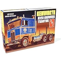AMT Peterbilt 352 Pacemaker COE 1:25 Scale Model Kit : Amazon.ca