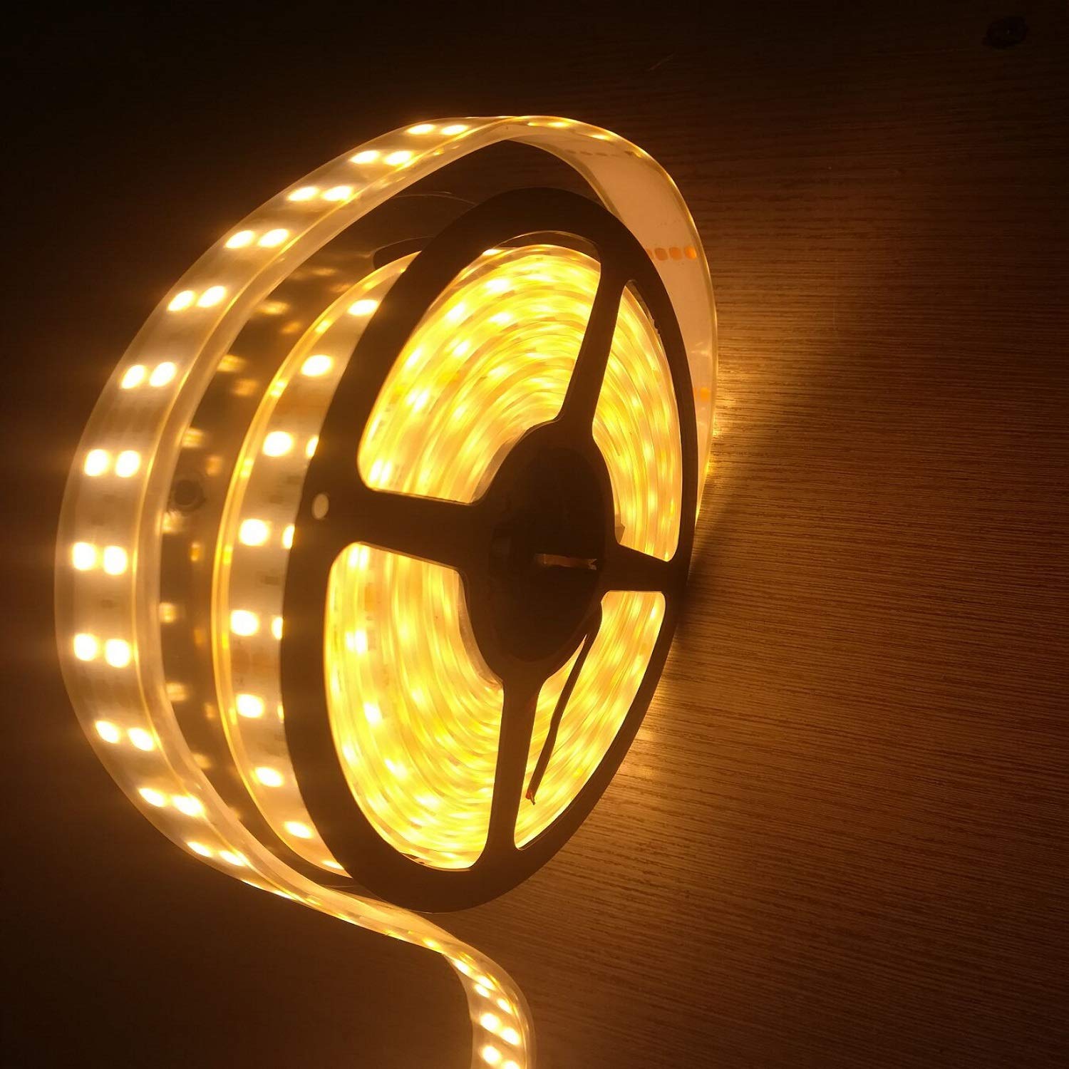 Amazon 高輝度LEDテープライト 5m 防水 12V 600連SMD5050 二列式 カバー付 白 ホワイト 白ベース 正面発光