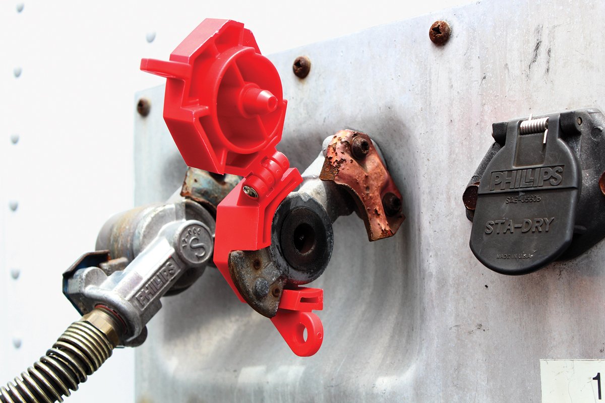 Accuform Signs KDD477 STOPOUT TrailerLock Glad Hand Lockout, Blocks