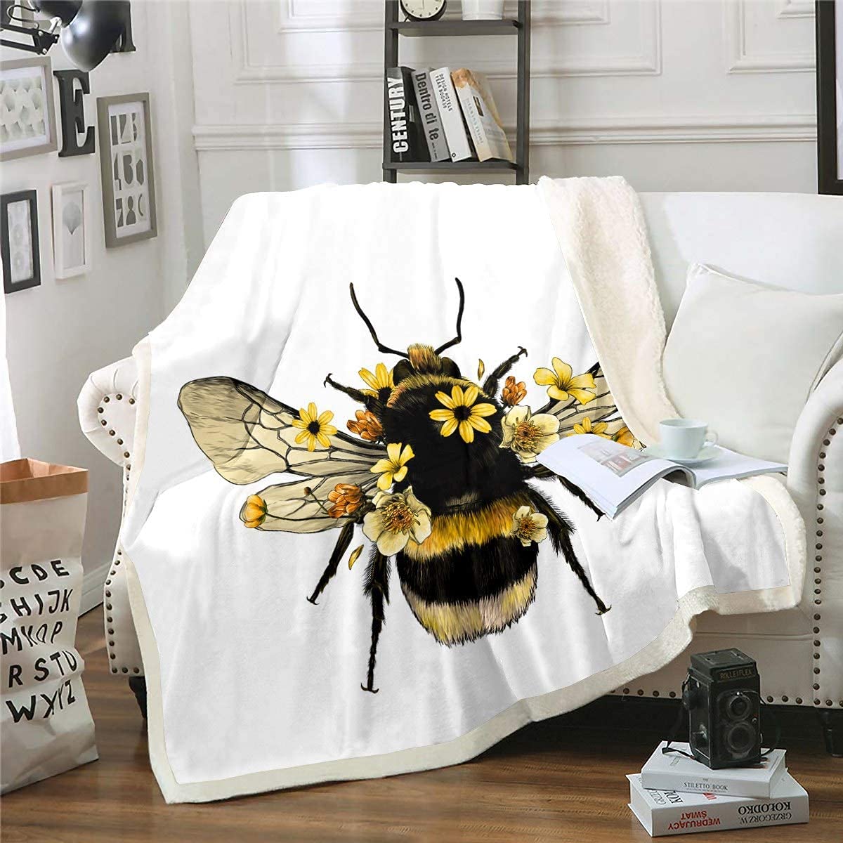 Loussiesd Cute Bee Blanket for Kids Boys Girls Social Insects Blankets and Throws Blossom Flowers Fleece Blankets 3D Bee Sherpa Blanket,Plush Blankets 40x50 Inch
