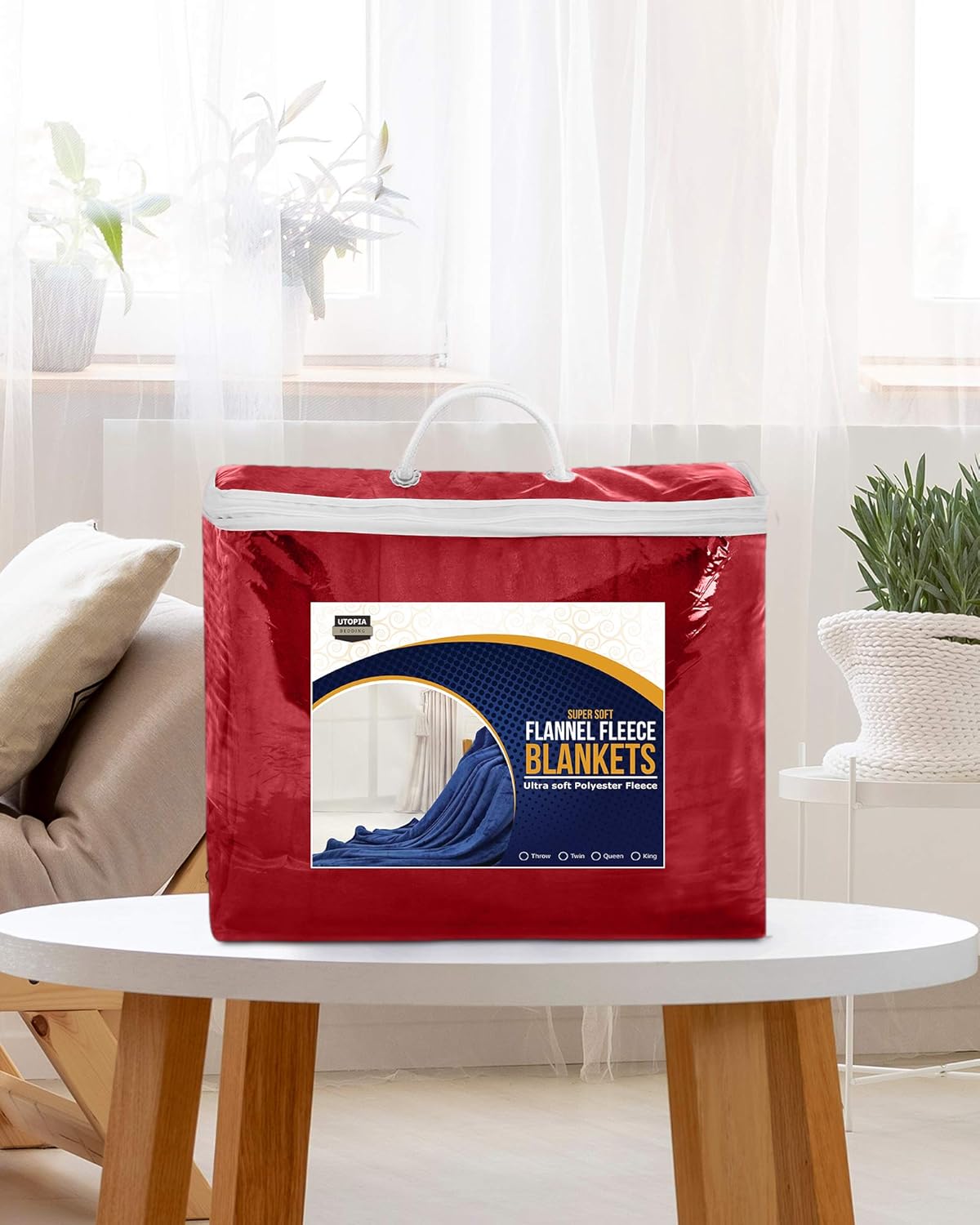 Utopia Bedding Fleece Blanket Queen Size Burgundy 300GSM Luxury Bed Blanket Fuzzy Soft Blanket Microfiber: Home & Kitchen