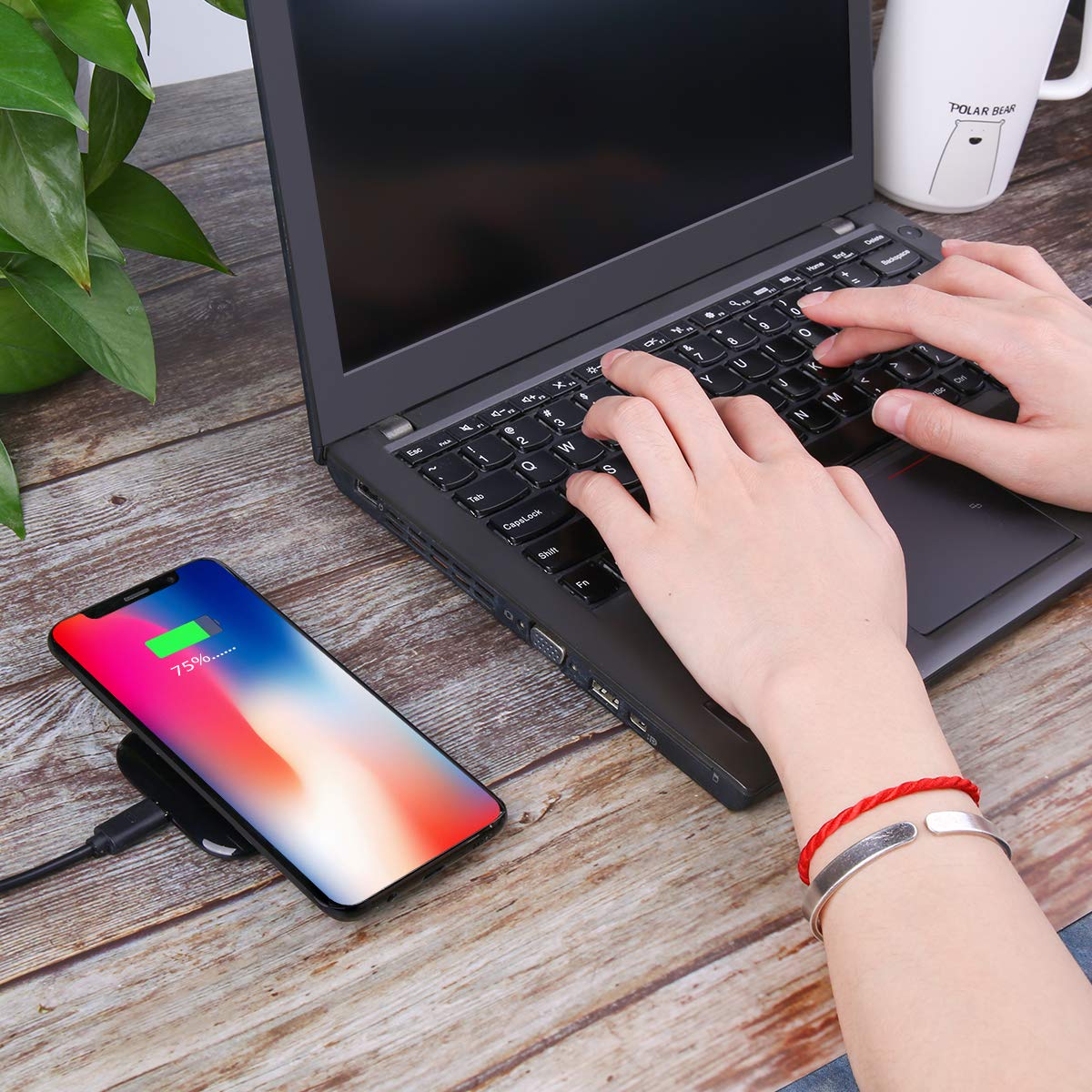 ARINO Wireless Charger Fast Wireless Charging Pad Portable QI Fast Wireless Charging Station Compatible for iPhone Xs/Xs Max/Xr/X/8/8 Plus Samsung Galaxy S9/S9 Plus and Other Qi Enable Devices