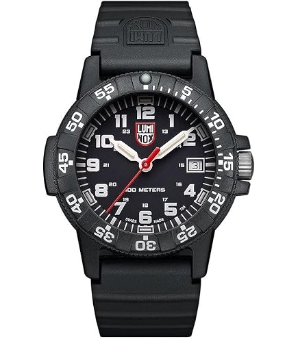 Amazon.com: Luminox Leatherback SEA Turtle Giant XS.0321.L Mens