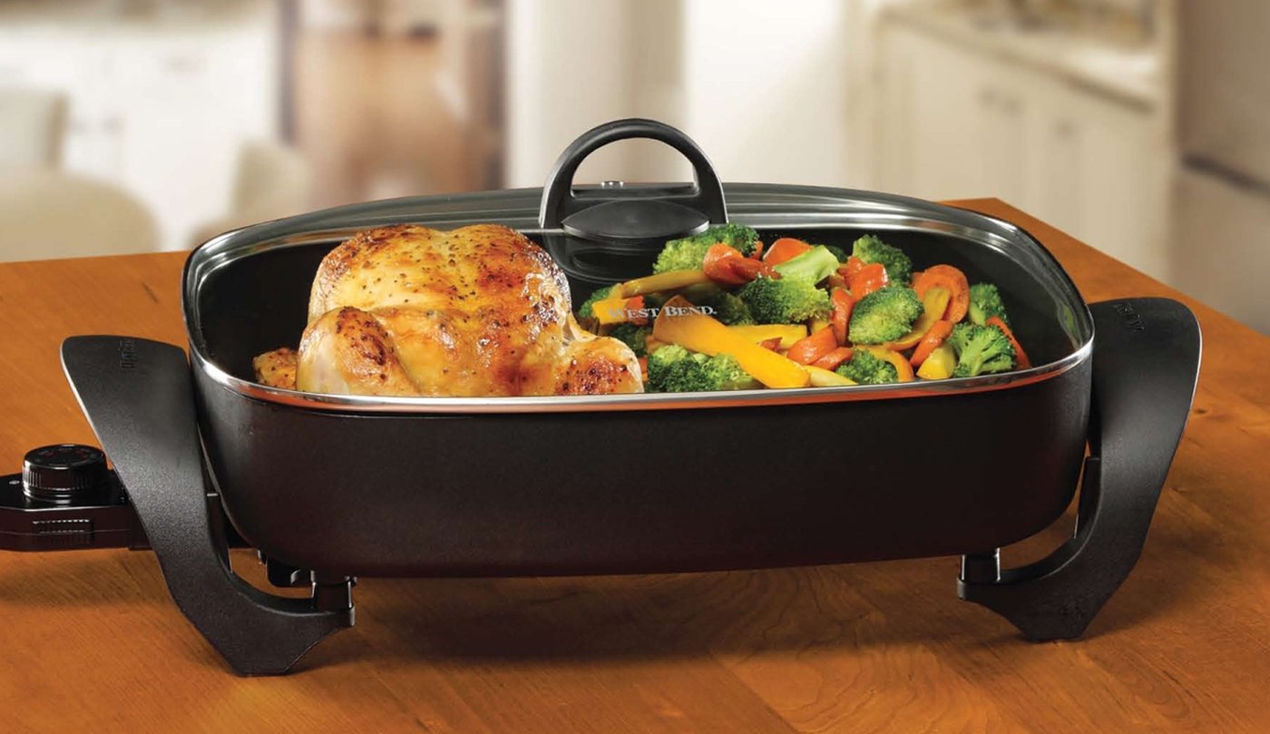 Discontinued by Manufacturer West Bend 72215 Electric ExtraDeep Oblong