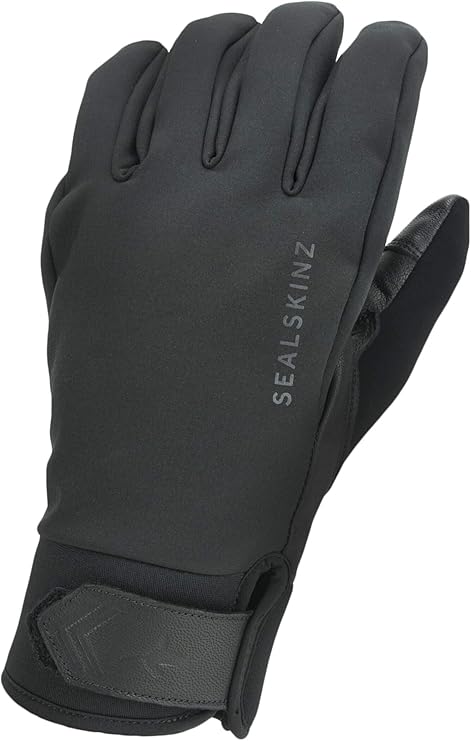 sealskinz gloves go outdoors