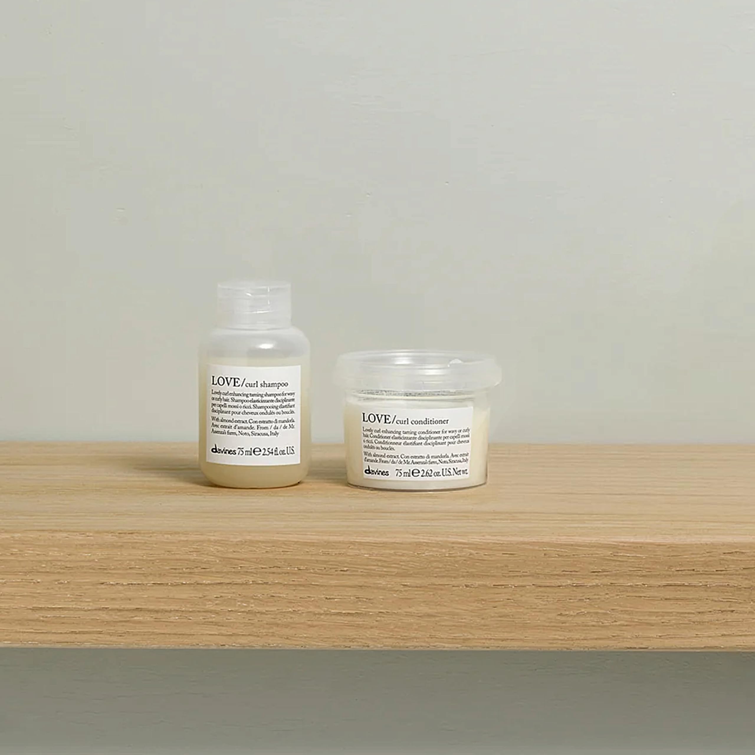 Davines LOVE Curl Shampoo | Wavy & Curly Hair Shampoo | Smooth and Moisturize Curls with Almond Extract