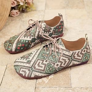 Patterned Lace Up Flats for Women, Printed Oxford Style Shoes, Casual Closed Toe Walking Shoes for Daily Wear Travel