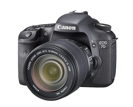 Canon EOS 7D SLR-Digitalkamera (18 Megapixel, 7,6 cm (3 Zoll) LCD-Display, Live-View, Full-HD Movie) Kit inkl. EF-S 15-85mm 1