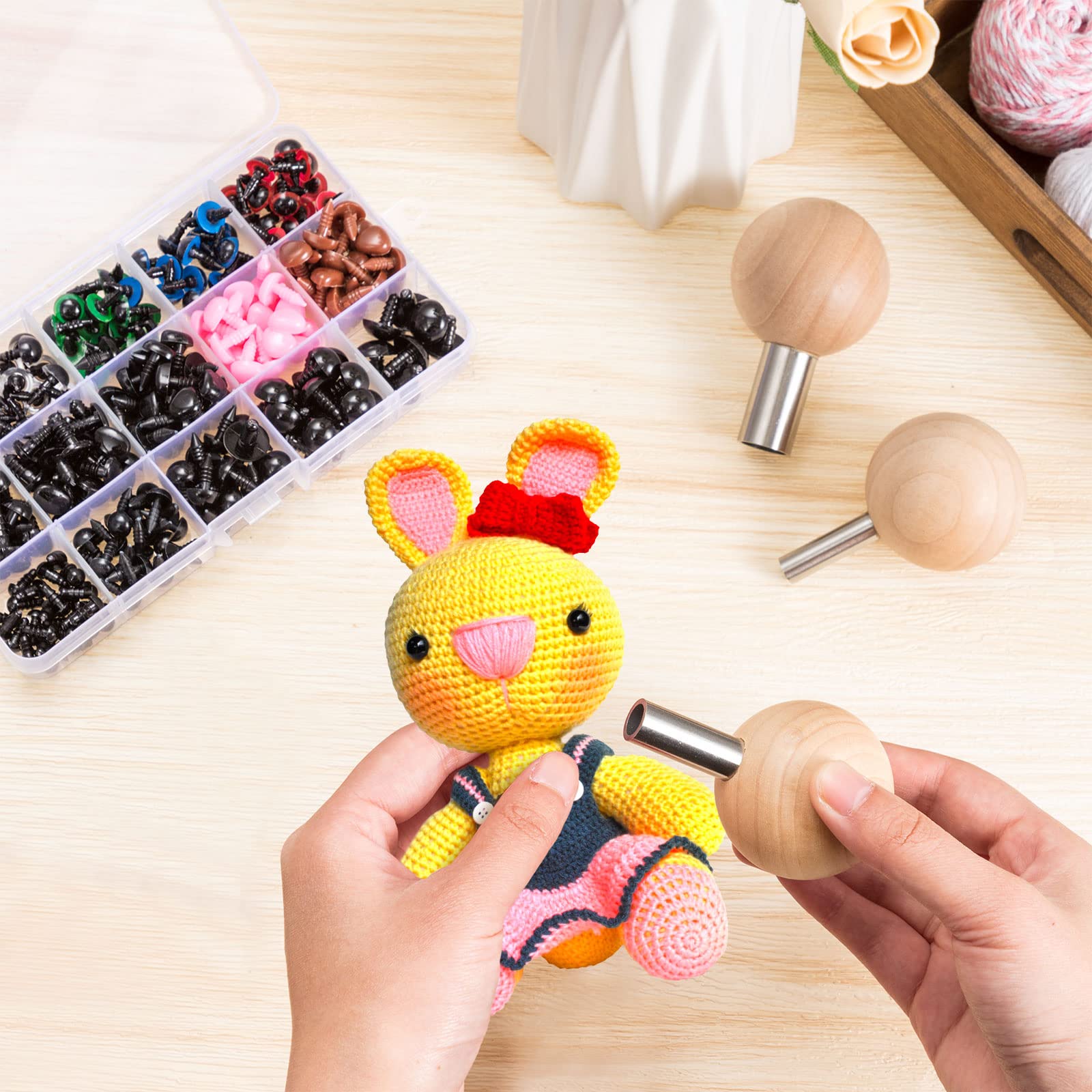 3 Pcs Safety Eye Tool Auxiliary Tools for Attaching Washers and 280 Pcs Plastic Craft Crochet Eyes Doll Eyes and Noses with Washers Set, Safety Eye Tool for DIY Amigurumi Puppet Bear Stuffed Animals