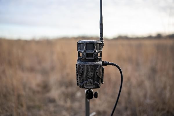 STEALTH CAM REVOLVER PRO 2.0 360° CELLULAR CAMERA 40MP, 1-6 ZONE ON-DEMAND AND LIVE VIEW, 0.4 SEC TRIGGER, BUILT IN MEMORY, HD PHOTO AND VIDEO