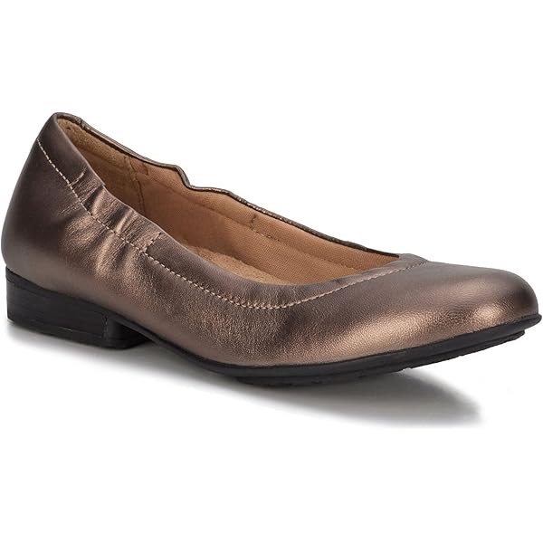 Amazon.com: Walking Cradles Tess Black Leather 6 M (B) : Baby