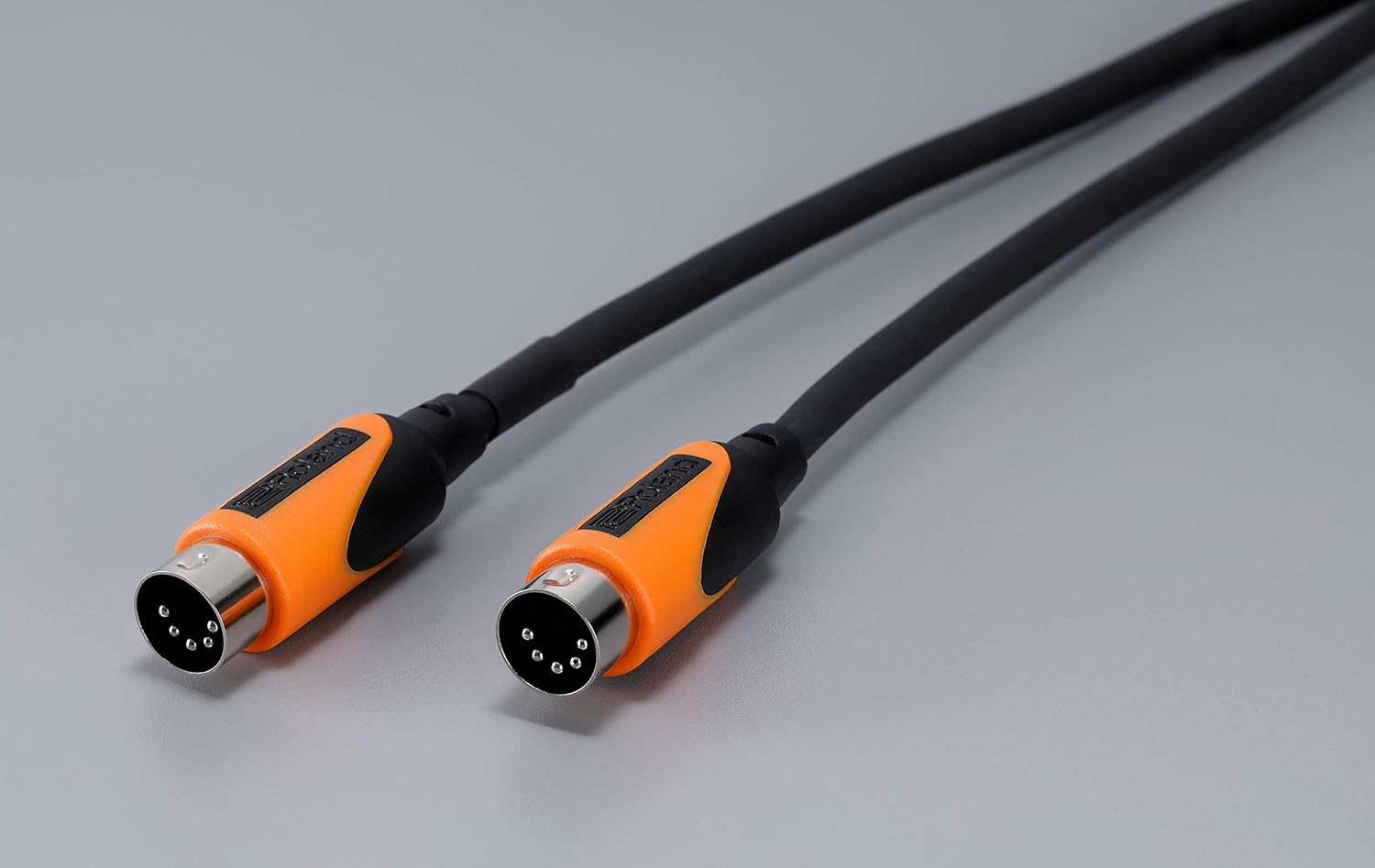 cavo midi per tastiera