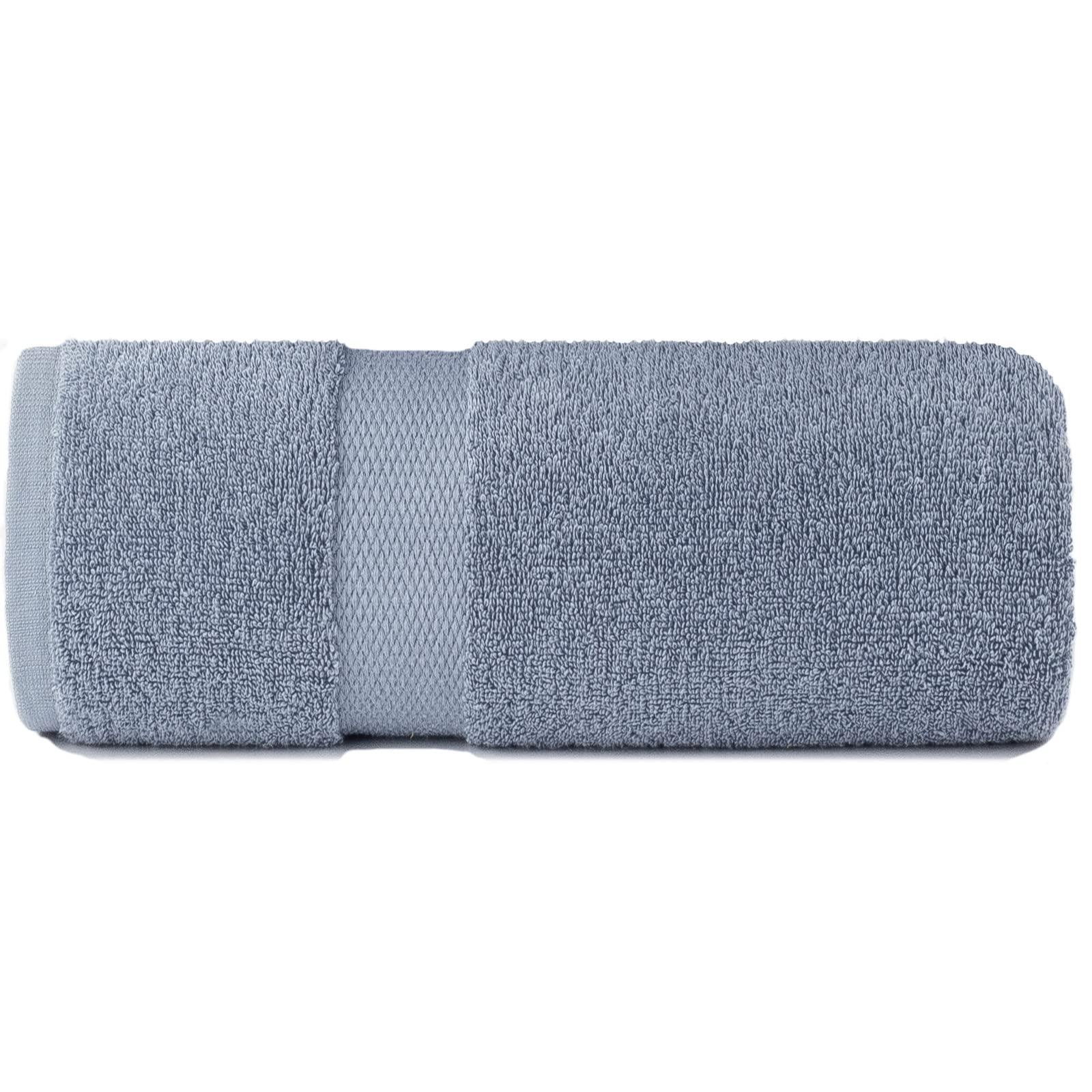 Sue Rossi 100% Egyptian Combed Cotton Bath Towels, Very Soft, Plush, fluffy & Absorbent, Quick Dry 600gsm Thick Bathroom, Shower or Guest Room, 70cm x 125cm. (Pacific Blue, Cotton)