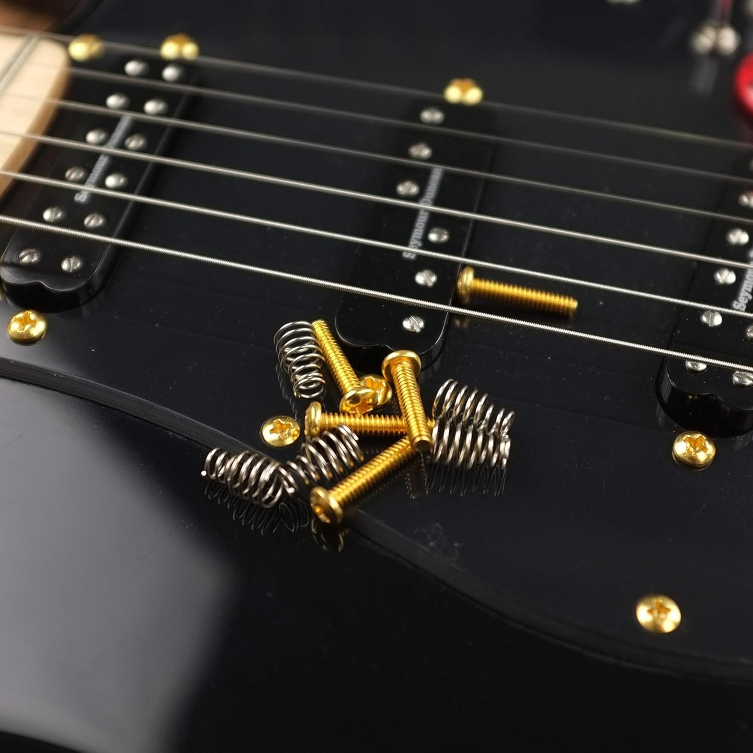 MAKA Guitar Screw Kit Assortment Box Kit for Electric Guitar Bridge