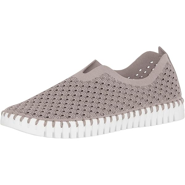 Amazon.com | Ilse Jacobsen HORNBAEK Women's Tulip 9376 Platform