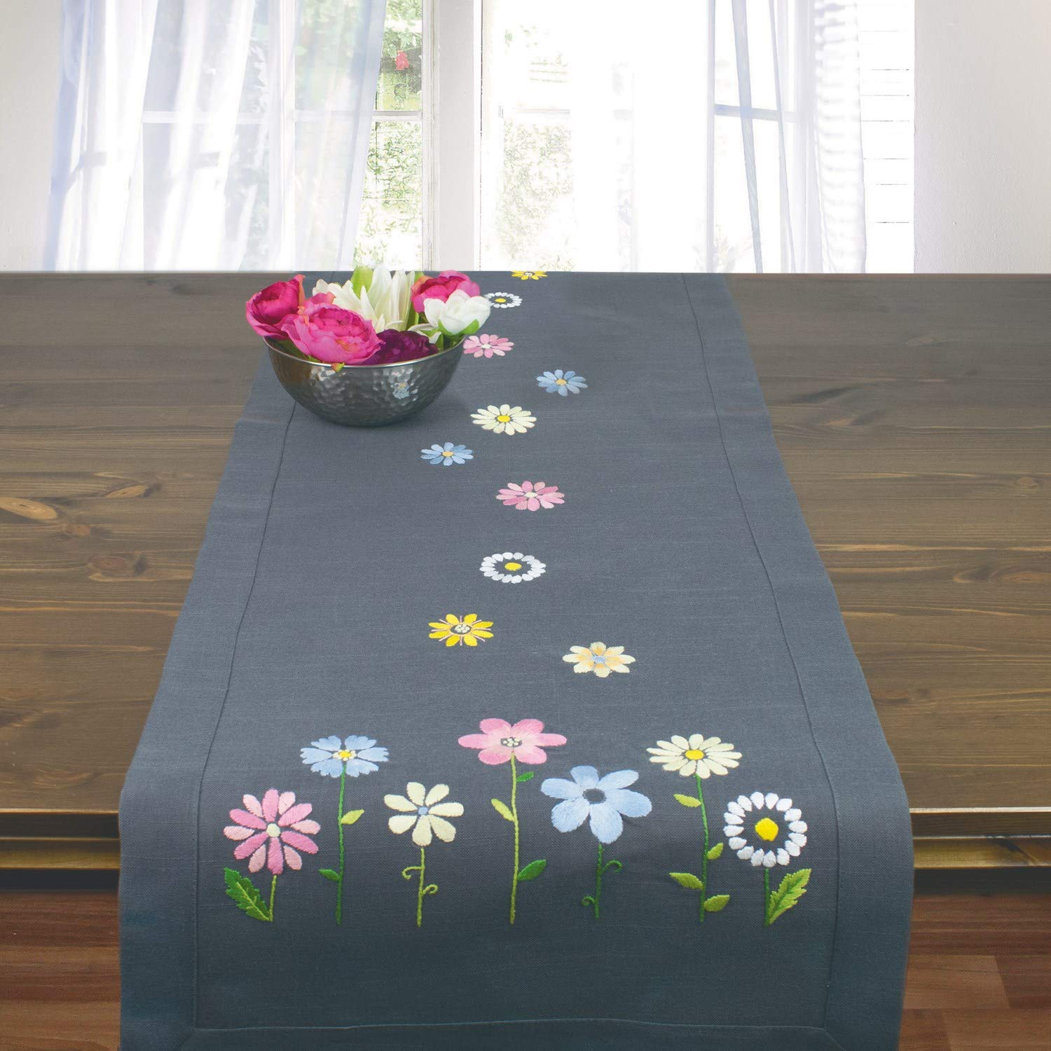 Ernst Schäfer Embroidery Kit Flowery, Complete Table Runner Set with Template for Embroidery