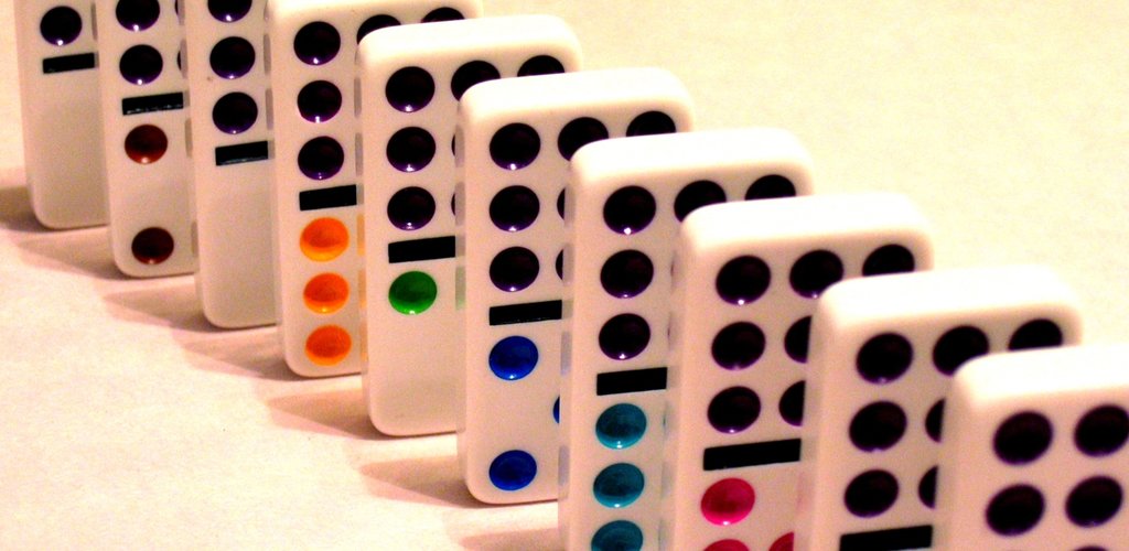 Dominoes Game Lovers
