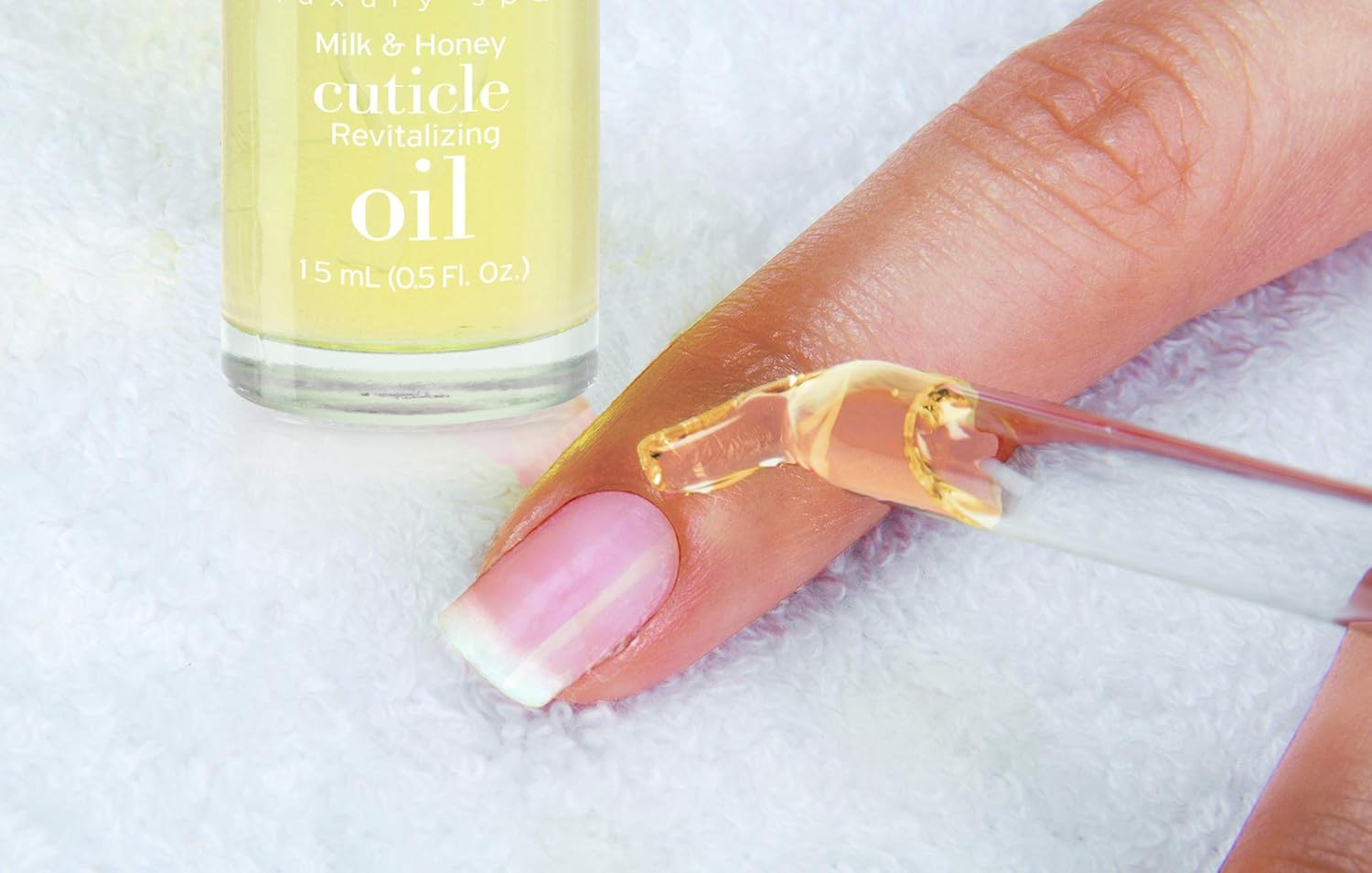 Cuccio Naturalé Milk & Honey Cuticle Revitalizing Oil - Lightweight Super-Penetrating - Nourish, Soothe & Moisturize - Paraben/Cruelty Free, w/ Natural Ingredients/Plant Based Preservatives - 0.50 oz: Beauty