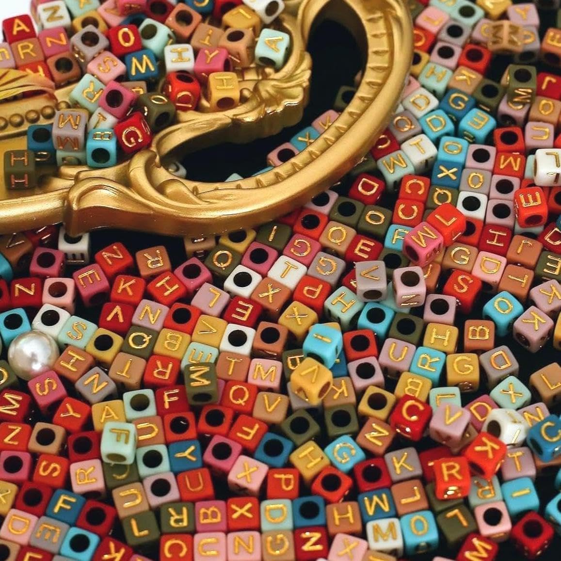 HERZWILD 1000 Piece Acrylic Alphabet Letter Beads - Square Craft Beads for Jewellery Crafts (A Gold)