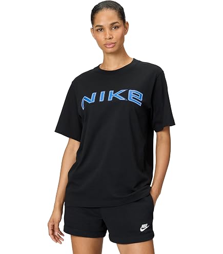 Amazon.com: Nike Women`s​ Softball Short-Sleeve Light Weight