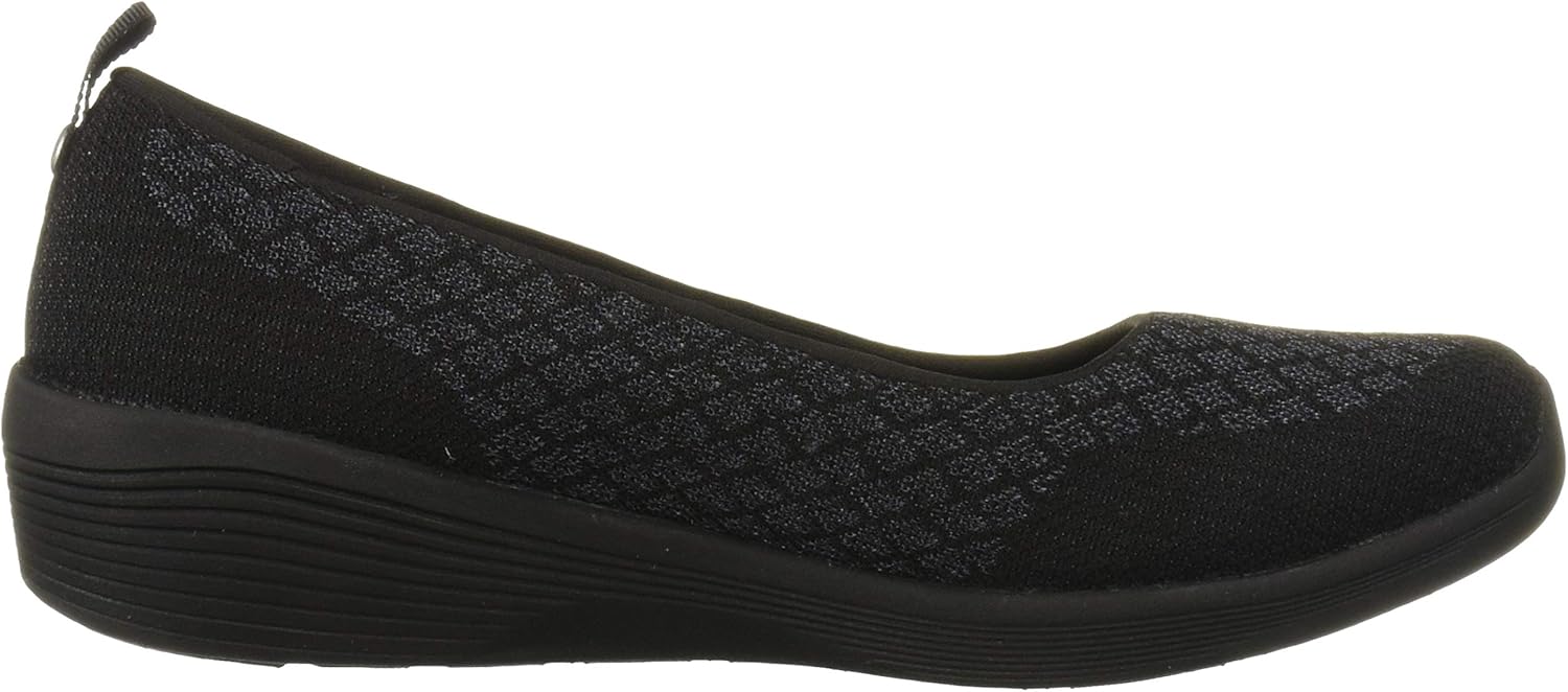 skechers arya strike a pose