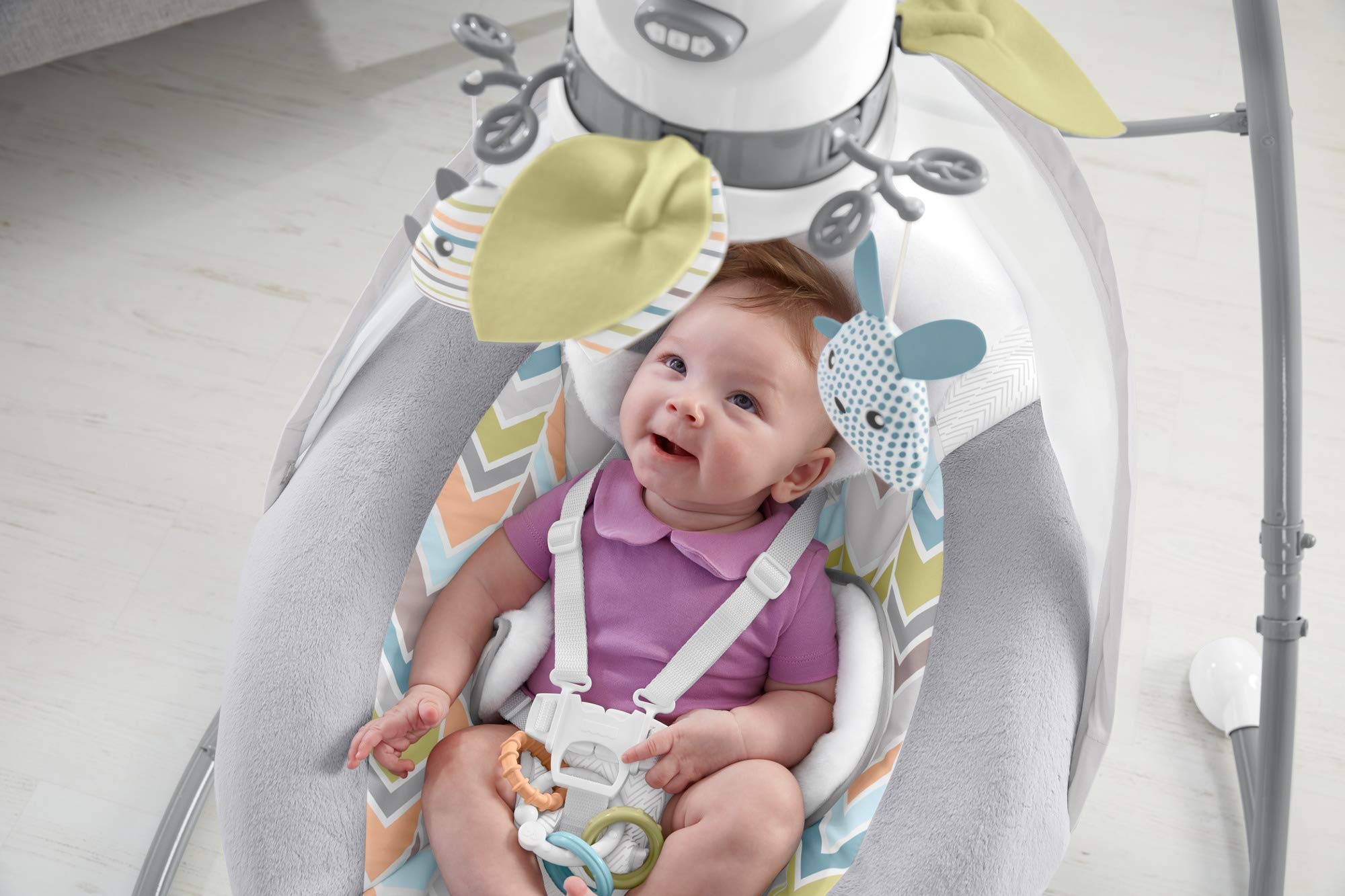 Fisher-Price Baby Swing, Sweet Snugapuppy Dual-Motion Infant Seat with Music Sounds & Motorized Mobile for Soothing Play Newborns 0+ Months