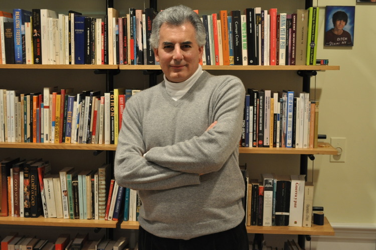 Global Crossings Immigration Civilization And America Ebook Alvaro Vargas Llosa Amazon Co