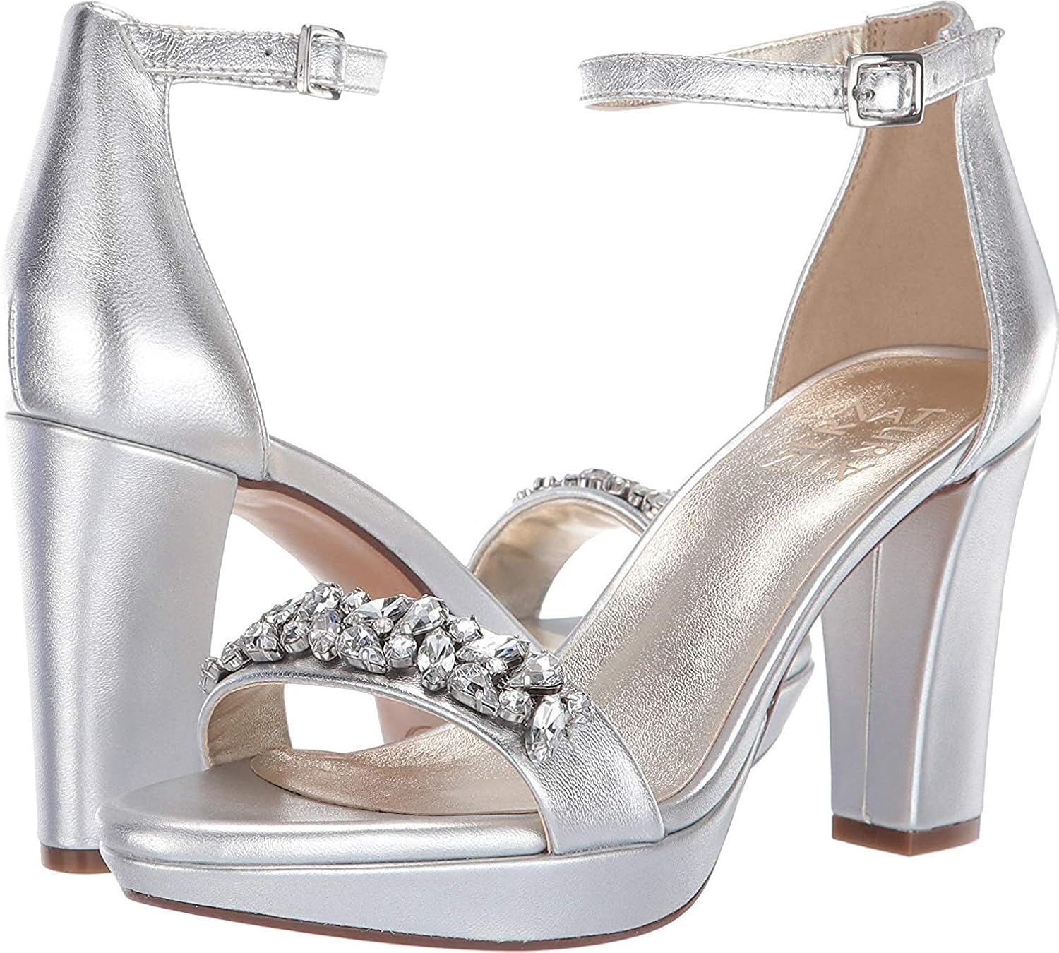 naturalizer cassano heeled sandal