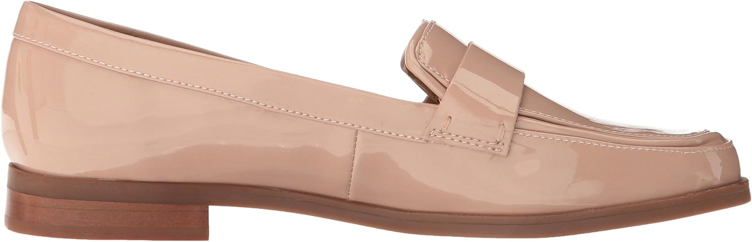 mocassim feminino com cadarço