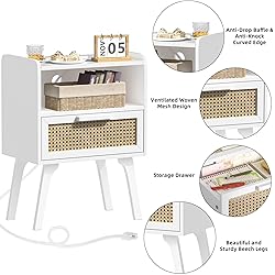 Lerliuo Rattan Nightstand with Charging