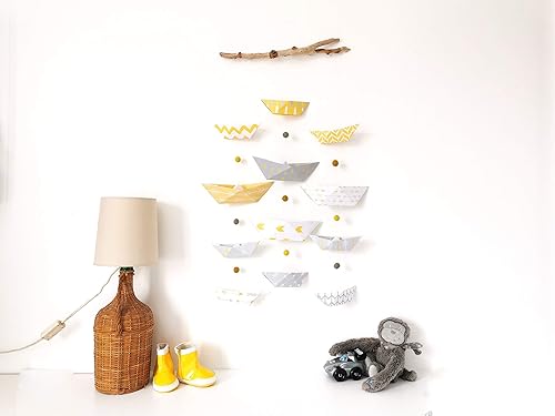 Mobile Bateaux Mural Jaune Et Gris Leewalia Decoration D Interieur Chambre D Enfant Bebe Pliage Origami Naissance Amazon Fr Handmade