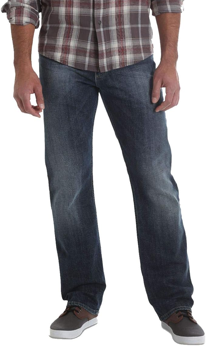 wrangler men's regular straight fit performance series jeans with flex