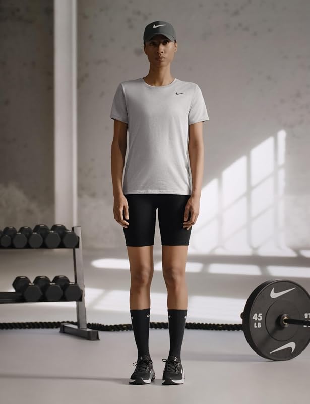 Nike Bella 7 Black/White-Black 38 EU