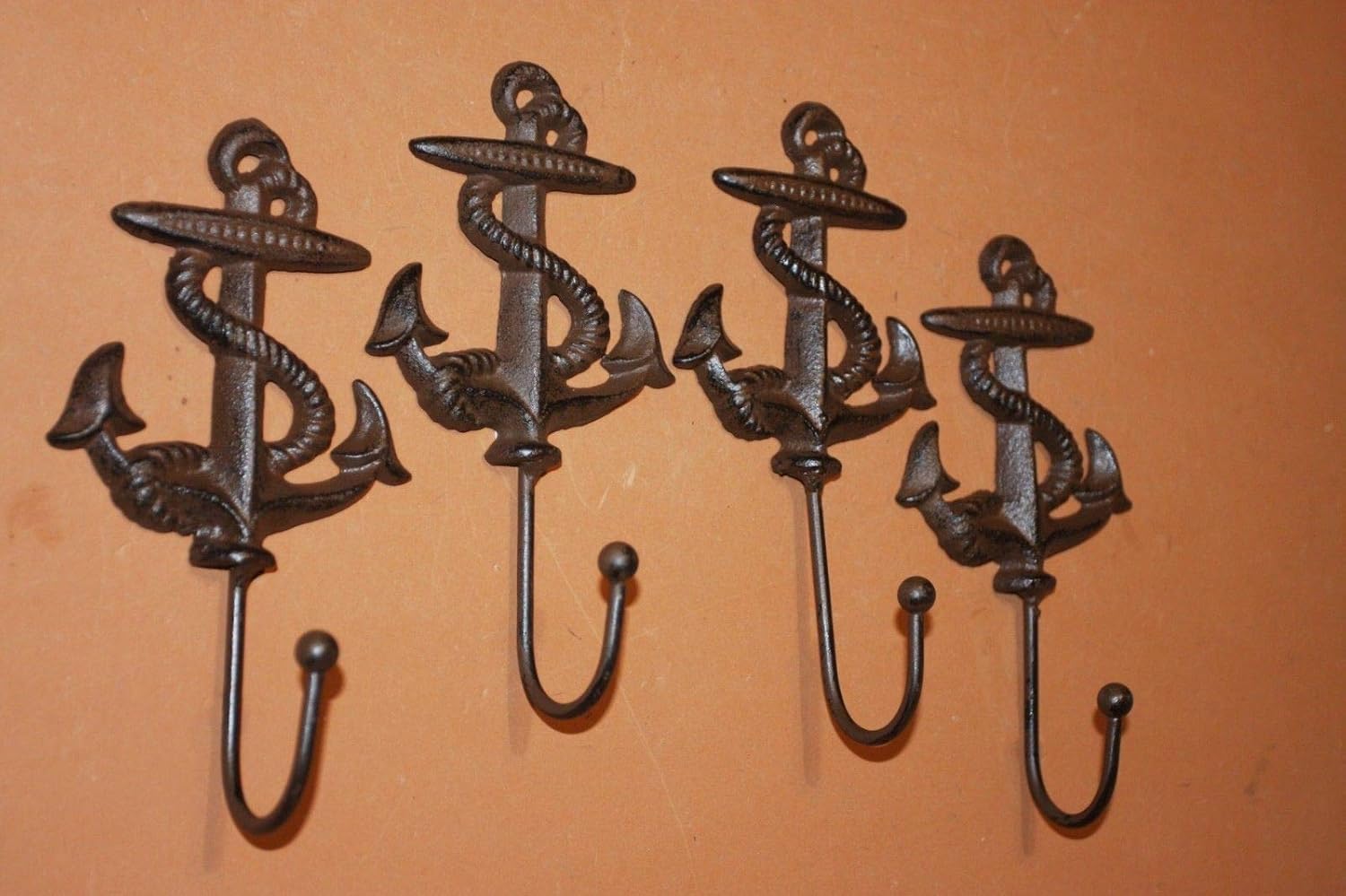 Amazon Com Coastal Bath Decor Rustic Anchor Bath Towel Hooks Cast Iron Set Of 4 N 48 Home Kitchen