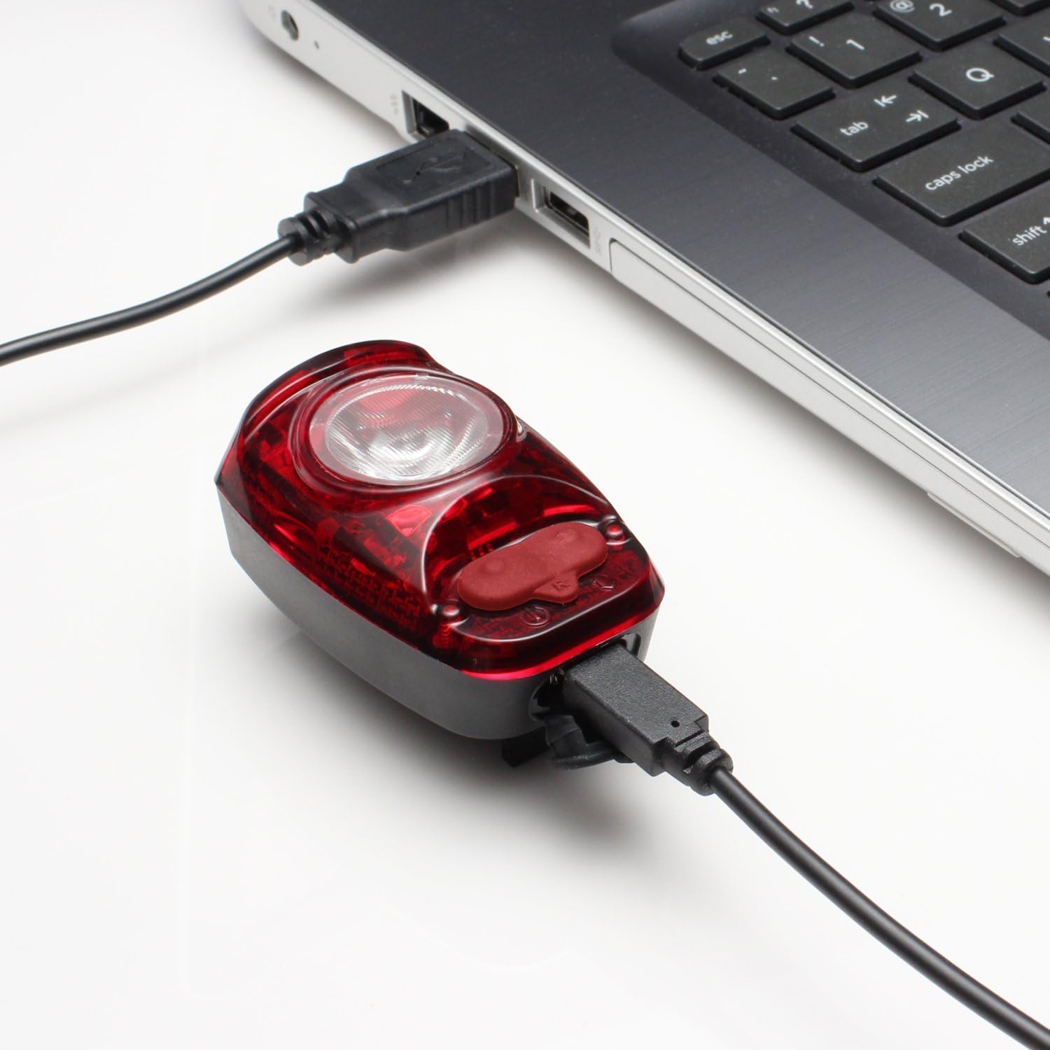 Cygolite Hotshot– High Power 2 Watt Bike Taillight– 6 Night & Daytime Modes– User Tuneable Flash Speed– Compact Design– IP64 Water Resistant– Secured Hard Mount– USB Rechargeable– Great for Busy Roads: Sports & Outdoors