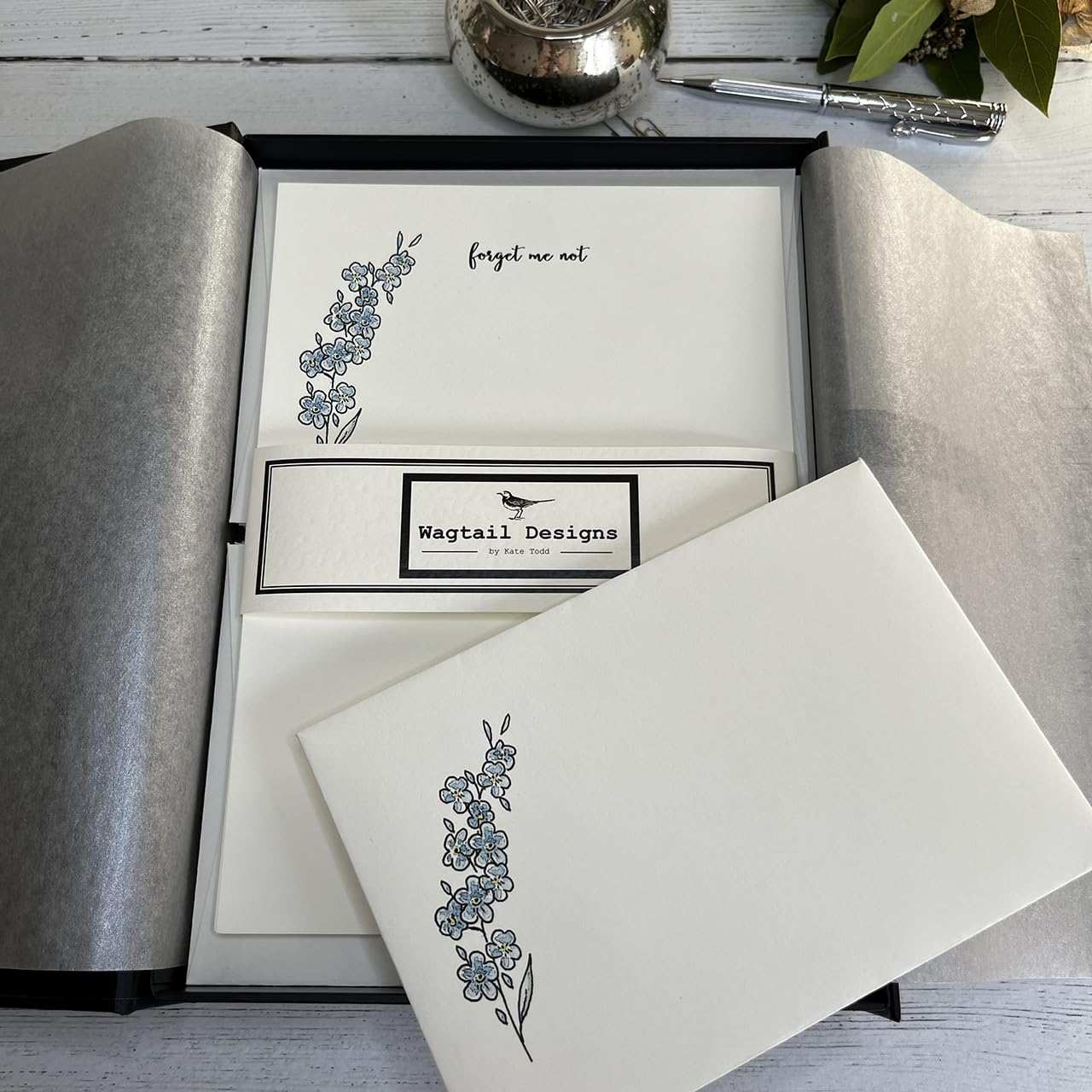Wagtail Designs Writing Paper Gift Set with a Forget me not Illustration in a Lovely Black Box with Ribbon (18 Sheets of Quality Letter Writing Paper and envelopes)
