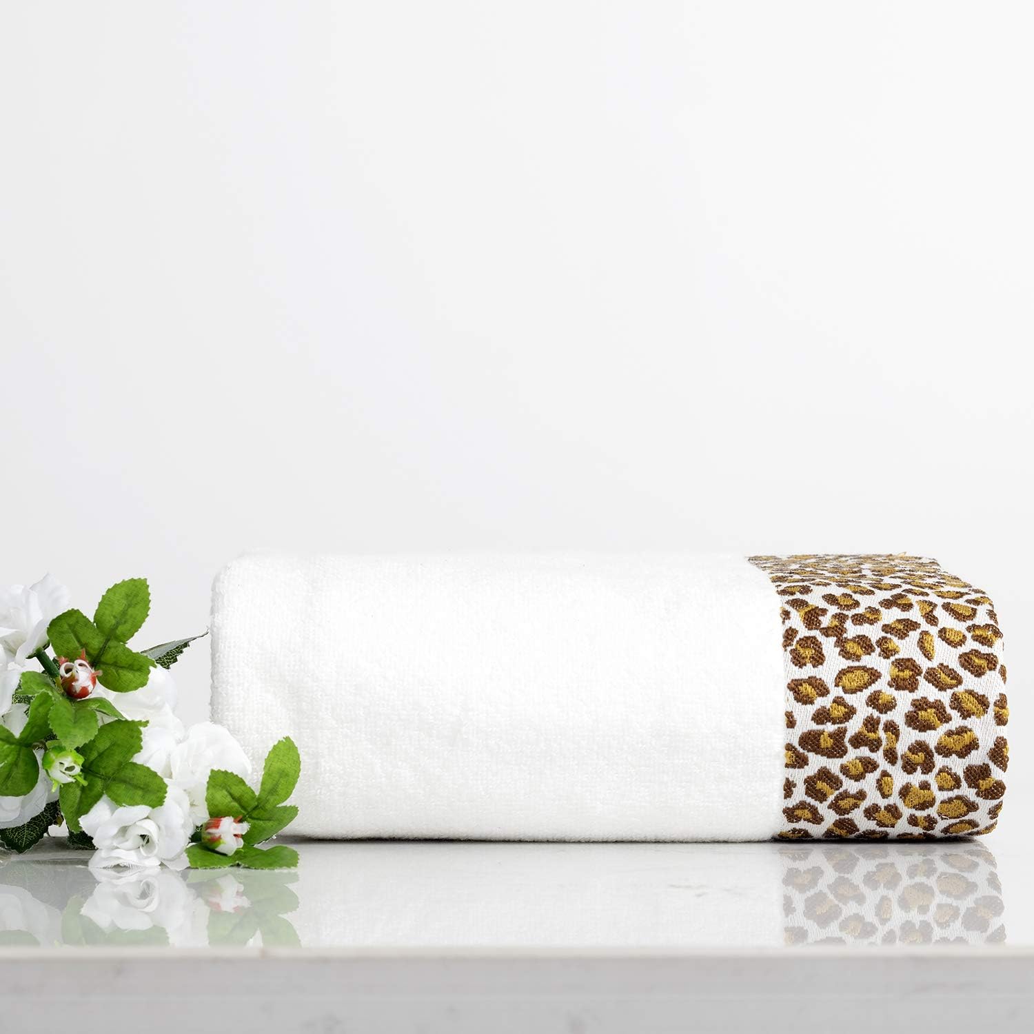 Lvse 1 Pack Luxury Euro Decorative Bath Towel Gray 100% Nature Cotton 70x140cm Light Weight 392 GSM Fluffy Soft and Absorbently for Bathroom Daily ( 70x140cm,400g, Gray): Kitchen & Dining