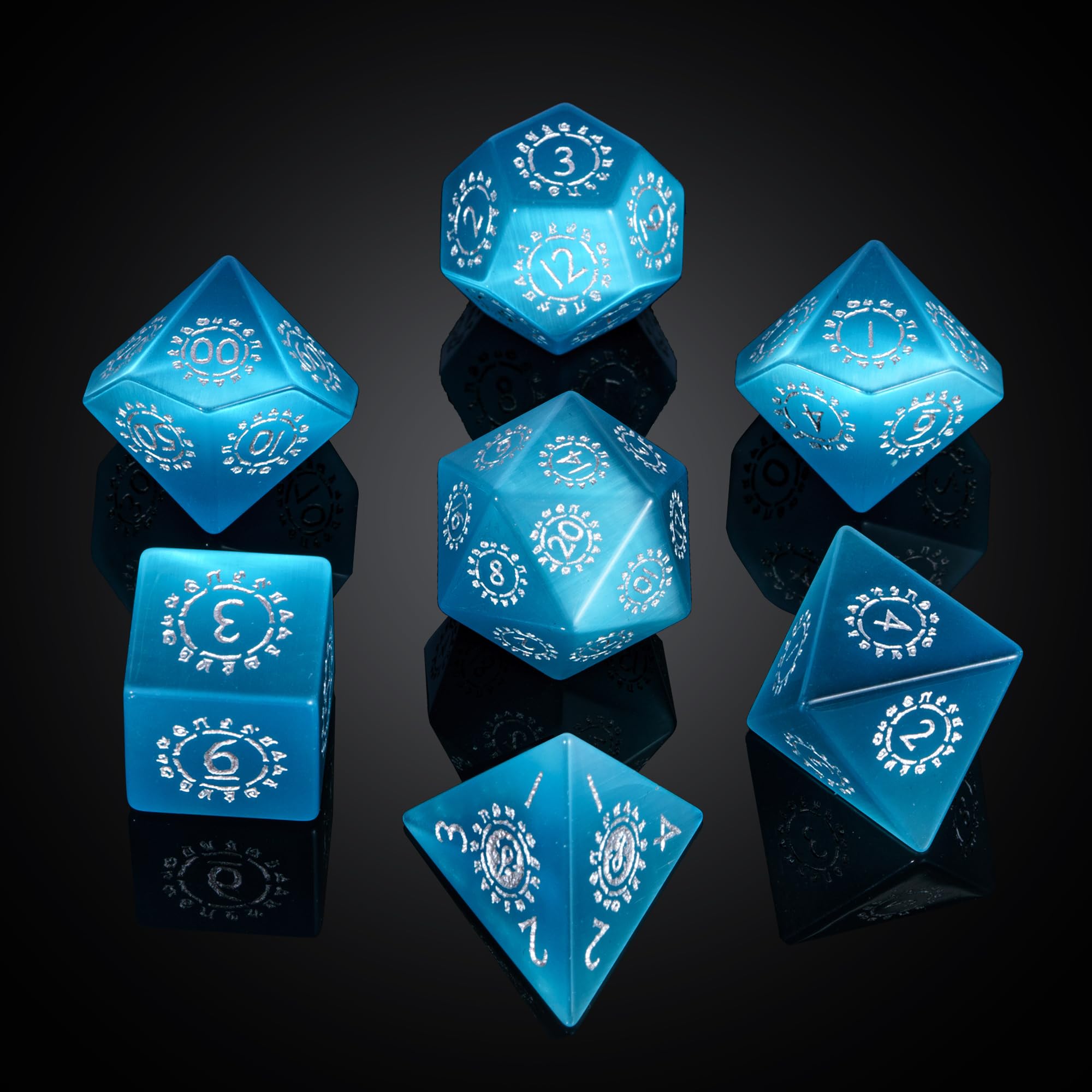 UDIXI Natural Blue Cat's Eye Stone DND Dice Set