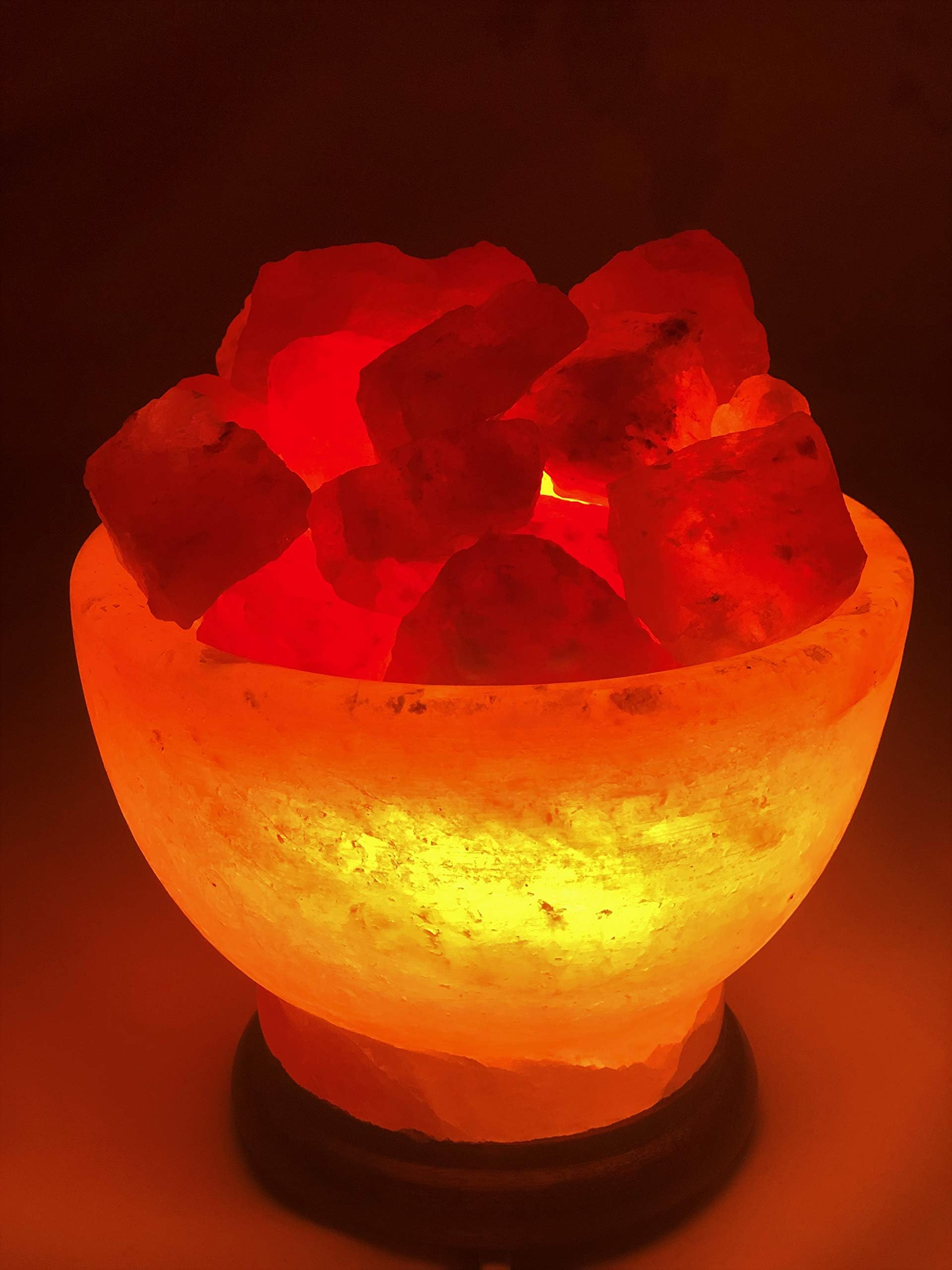 Salt fire bowl rock salt salt basket lamp crystal salt from the foothills of the Himalayas.