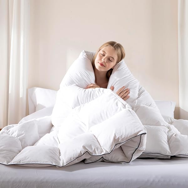 DOWNCOOL OVERSIZED QUEEN FEATHER DOWN FIBER COMFORTER, 100% COTTON COVER ULTRA SOFT FLUFFY DUVET INSERT, ALL SEASON HOTEL STYLE BEDDING COMFORTERS WITH CORNER TABS, WHITE 98″X98″