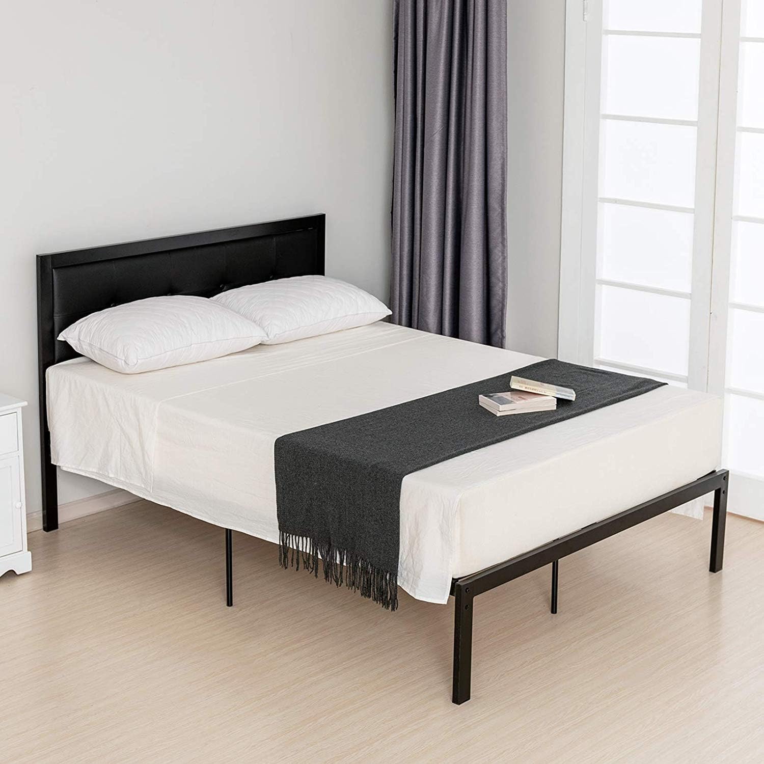 LAGRIMA Full Platform Bed Metal Frame with Solid Wood